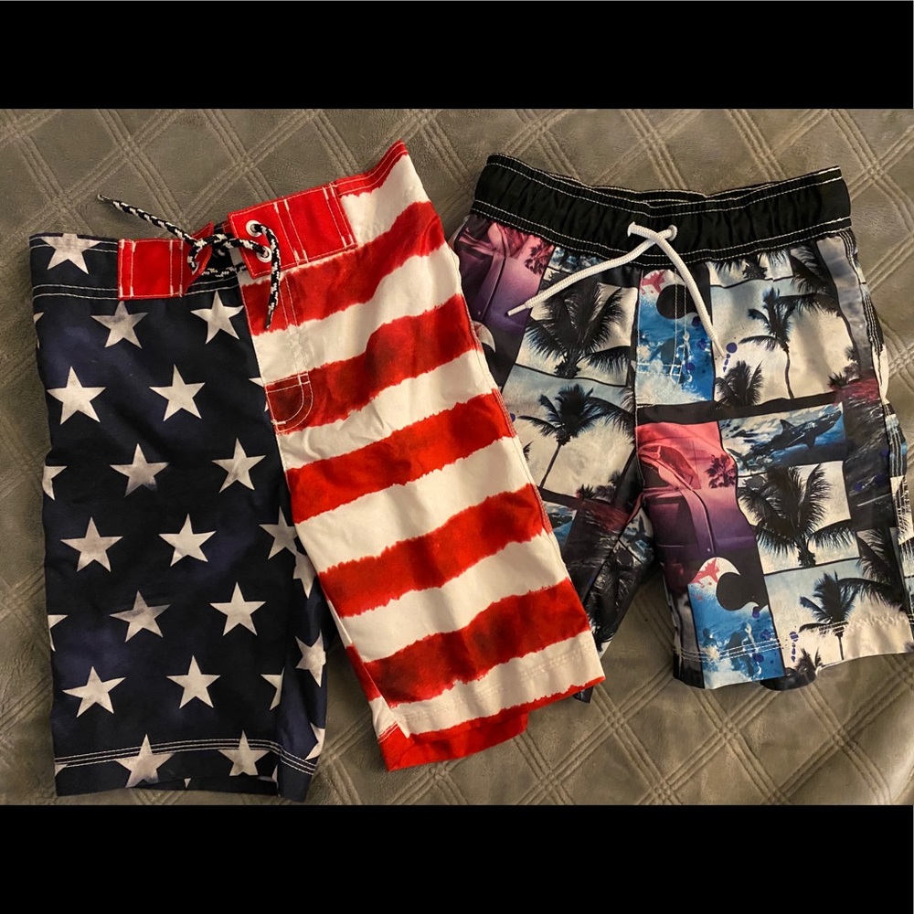 Set of 2 Boys S Gymboree Swim trunks 4th of July